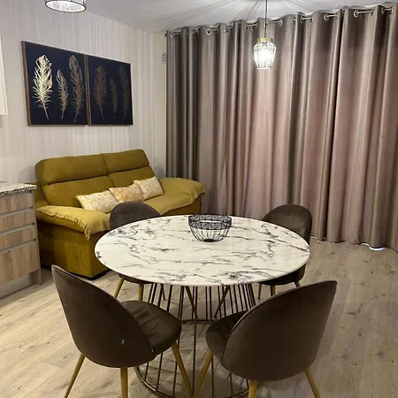 Elite 1e アパート ポルティマン