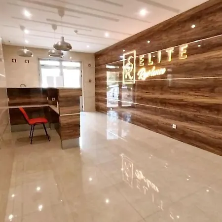 Elite 1e Appartement *